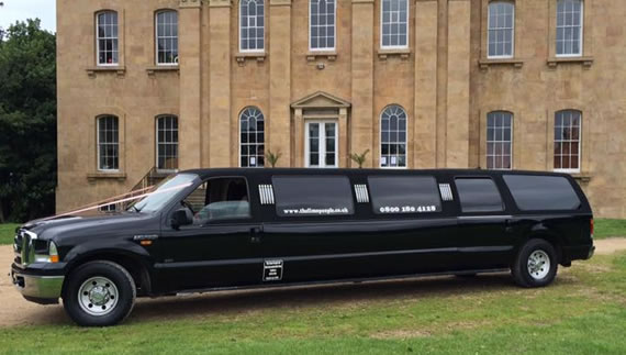 4x4 limousine in black